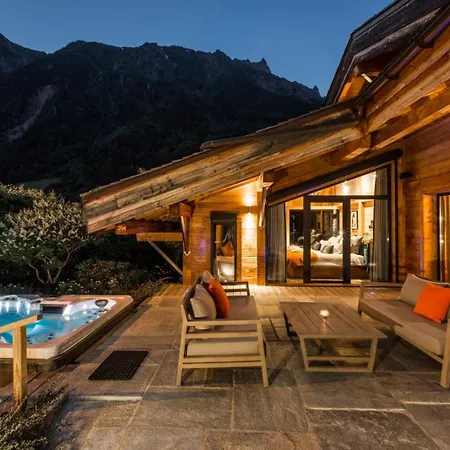 Chalet Gstaad: Experience Alpine Serenity