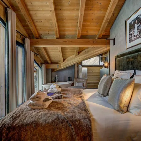 Chalet Gstaad: Experience Alpine Serenity * Gsteig