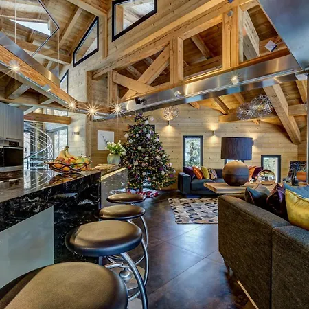 شقة Chalet Gstaad: Experience Alpine Serenity Gsteig